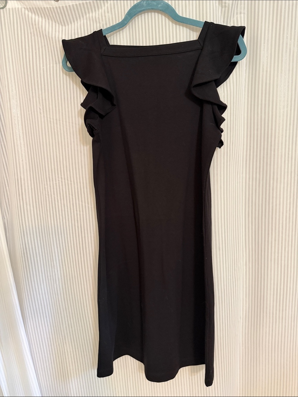 Ruffle Sleeve Midi Dress in Black